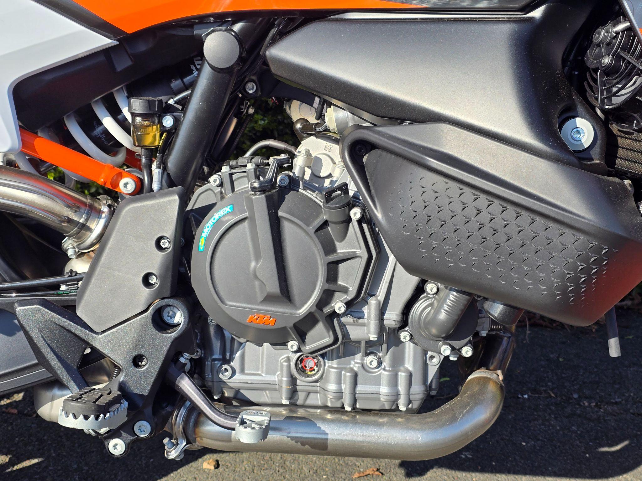 2024 KTM 890 X-Ring Euro 5